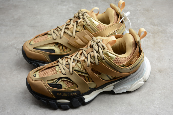 BLCG WMNS TRACK TRAINER