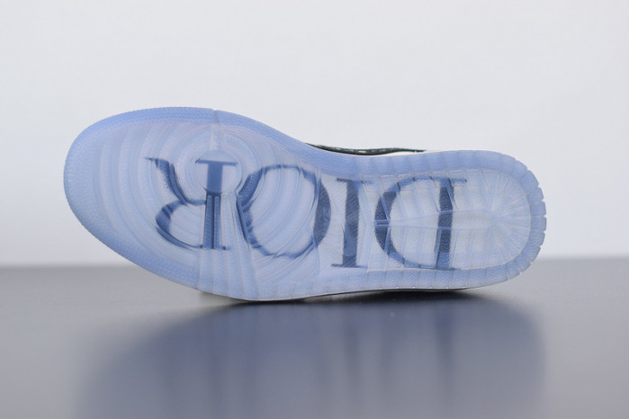 DR X JORDAN 1 LOW OG CN8607-002 (DR shoe box)